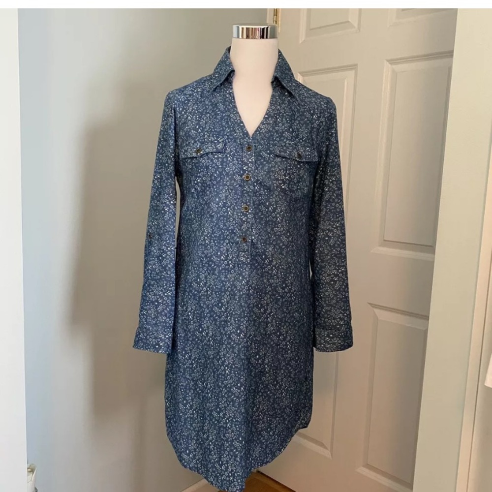 New York & Company Floral Chambray Denim D…